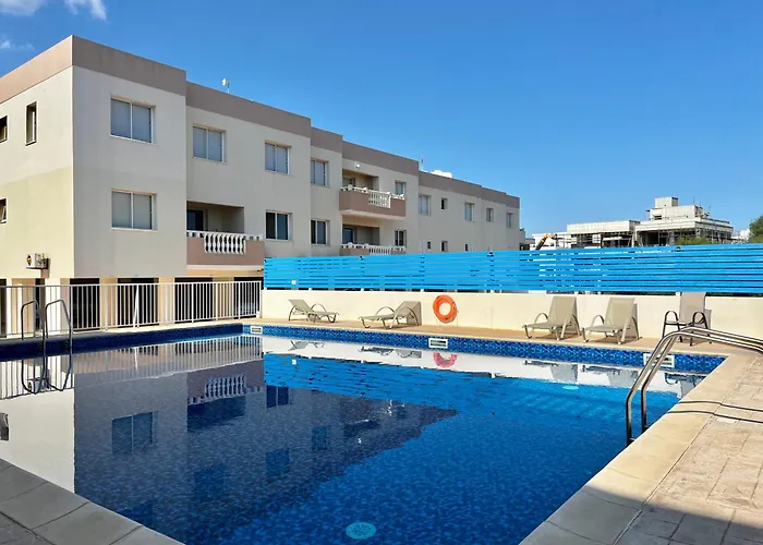 アパート Paradise